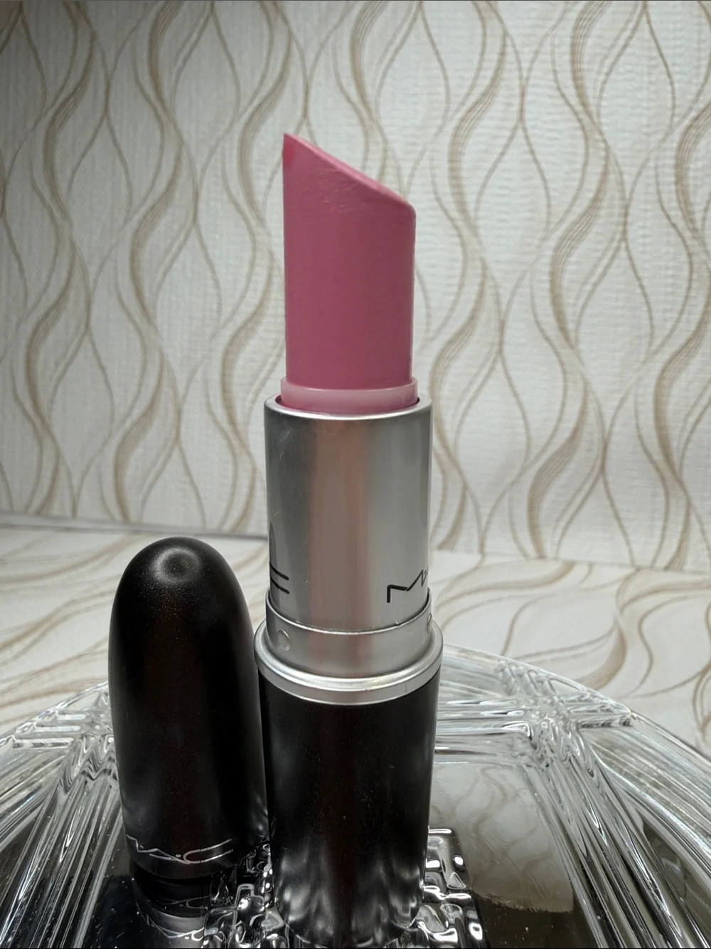 MAC Cosmetics Lipstick A32 Saint German